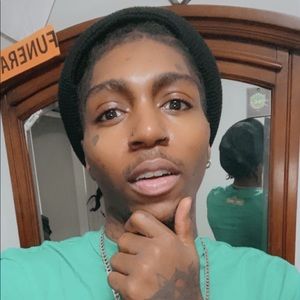 Meet your Posher, Italy